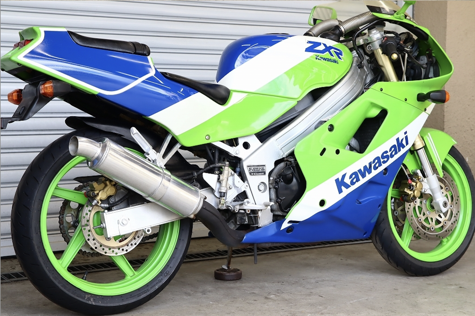 Moto2 Imports
